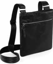 Documenten reistasje zwart 26 cm nektasje schoudertasje