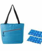 Grote koeltas draagtas schoudertas lichtblauw met 2 stuks flexibele koelelementen 20 liter